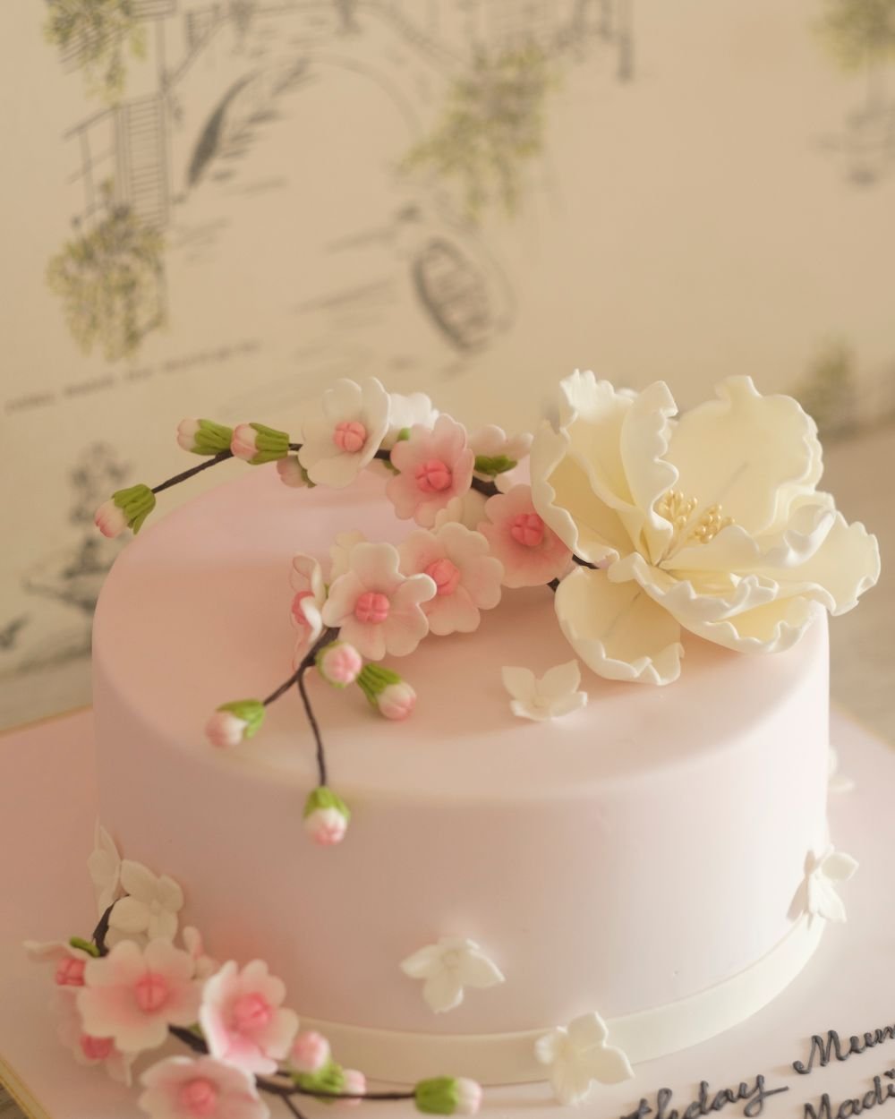 Floral Cream Cake — Tohfaat gift delivery in Lahore and Burewala