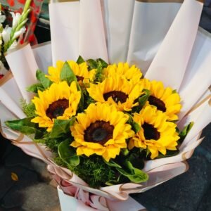 Sunshine Sunflower Bouquet — Tohfaat gift delivery in Lahore and Burewala